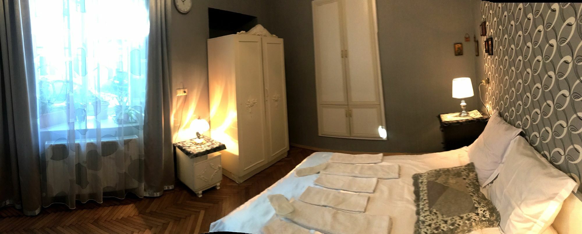 Family Hotel Parajanov ティビリシ エクステリア 写真